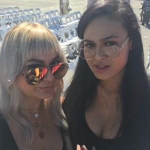 Meet your Posher, Vanessa